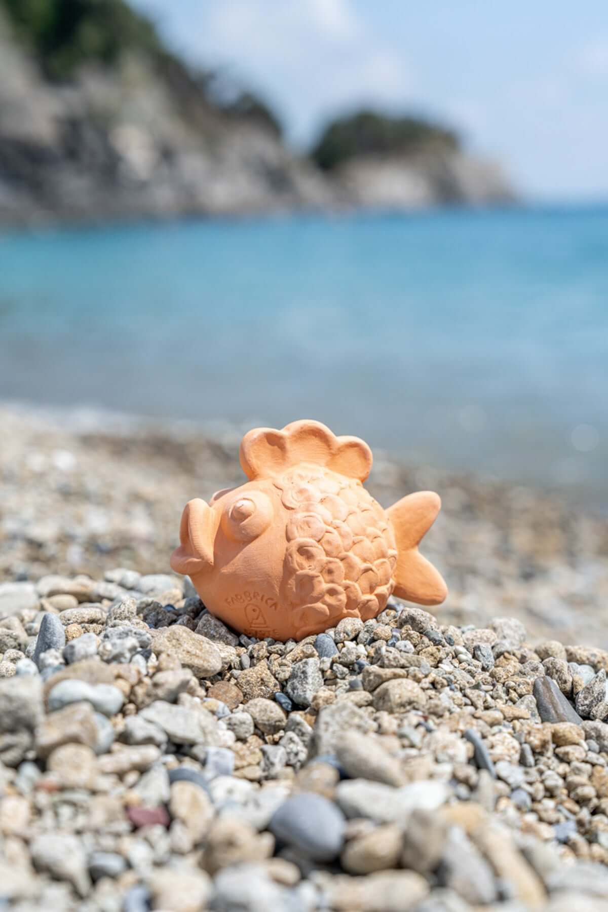 PESCE IN ACQUA DI MARE
